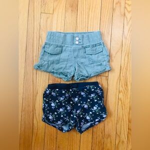 Set of 2 girl shorts size 5/6
